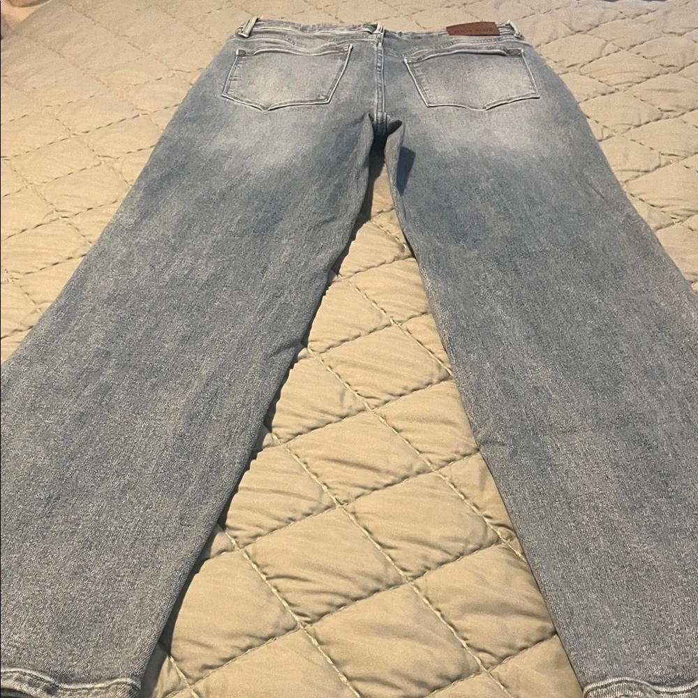 Judy Blue Light Blue Straight Leg Jeans - Picture 5 of 6